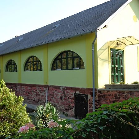 Bed and Breakfast Arnyas Park Apartmanhaz Balatonalmádi Zewnętrze zdjęcie